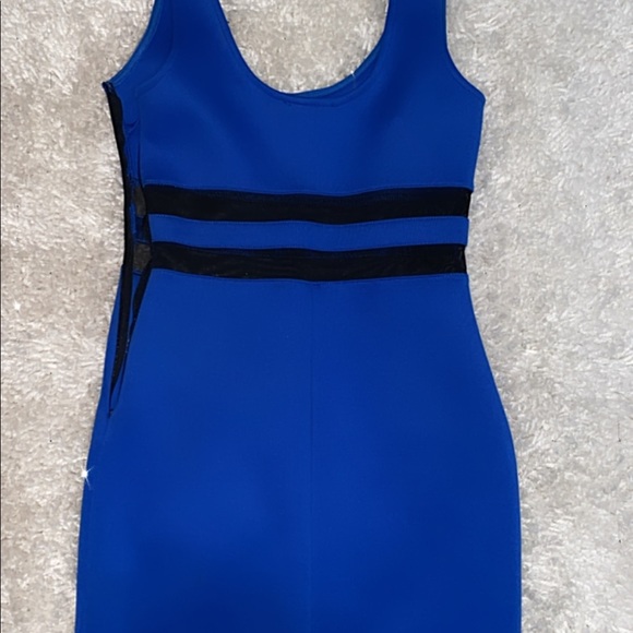 Blue dress - Picture 3 of 3